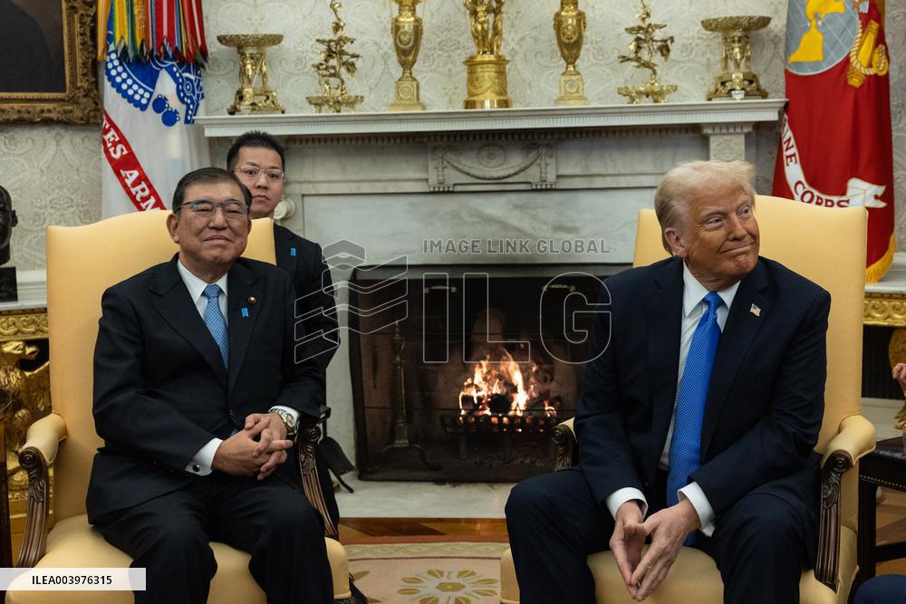 US President Donald Trump meets with Japanese Prime Minister Shigeru Ishiba