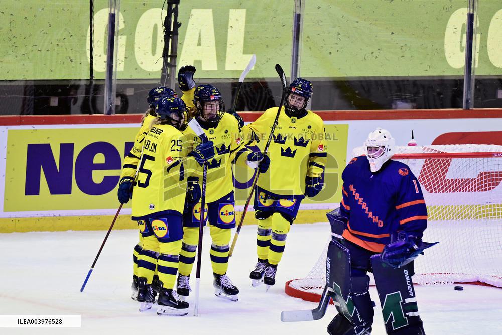 OLYMPIC QUALIFICATIONS ICE HOCKEY NETHERLANDS-SWEDEN