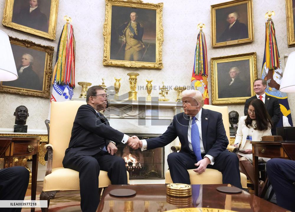 Ishiba-Trump meeting in Washington