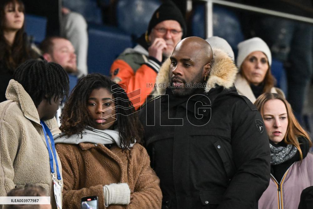 Ligue 1 PSG vs AS Monaco - celebrities - FA