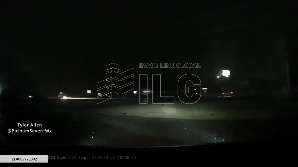 US: Deadly Tornadoes Sweep Through Tennessee, Causing Widespread Damage