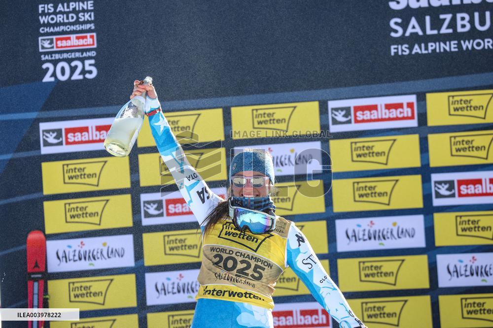 Johnson Wins World Downhill Title After 14-Month Ban - Salzburg