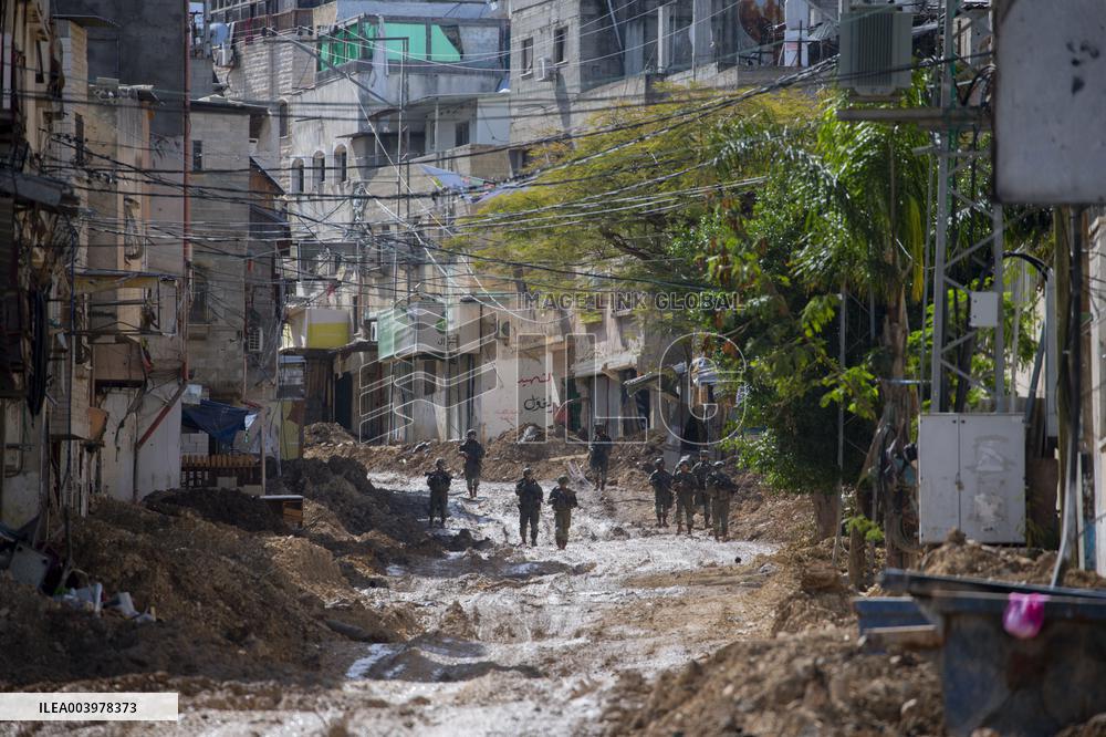 Israeli raids forcibly displace 26,000 Palestinians in West Bank
