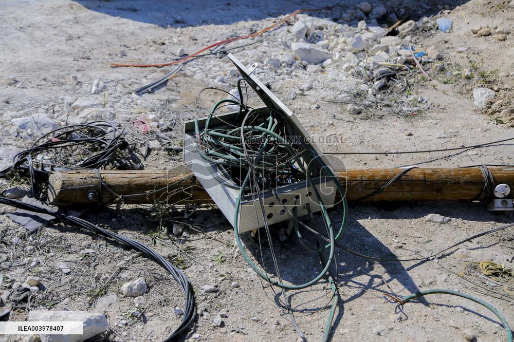 Israeli army demolishes industrial facilities and electrical network - West Bank