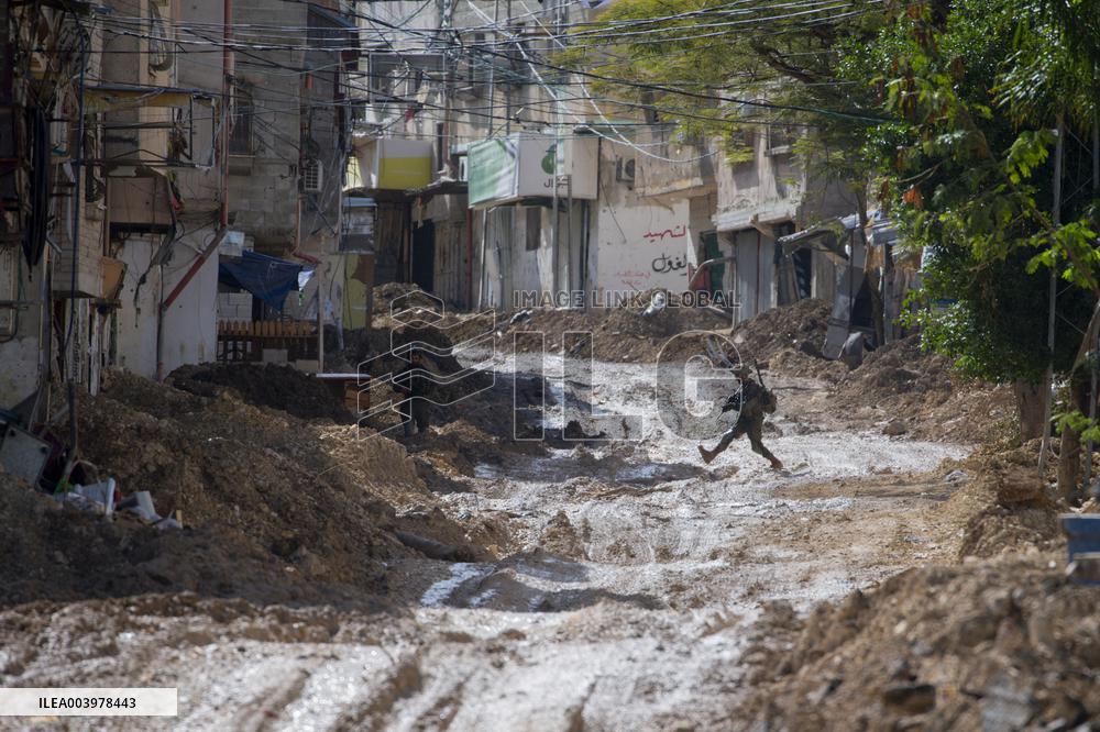 Israeli raids forcibly displace 26,000 Palestinians in West Bank