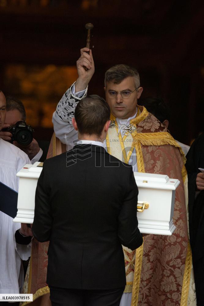 Funeral of Emile In Saint-Maximin-la-Sainte-Baume