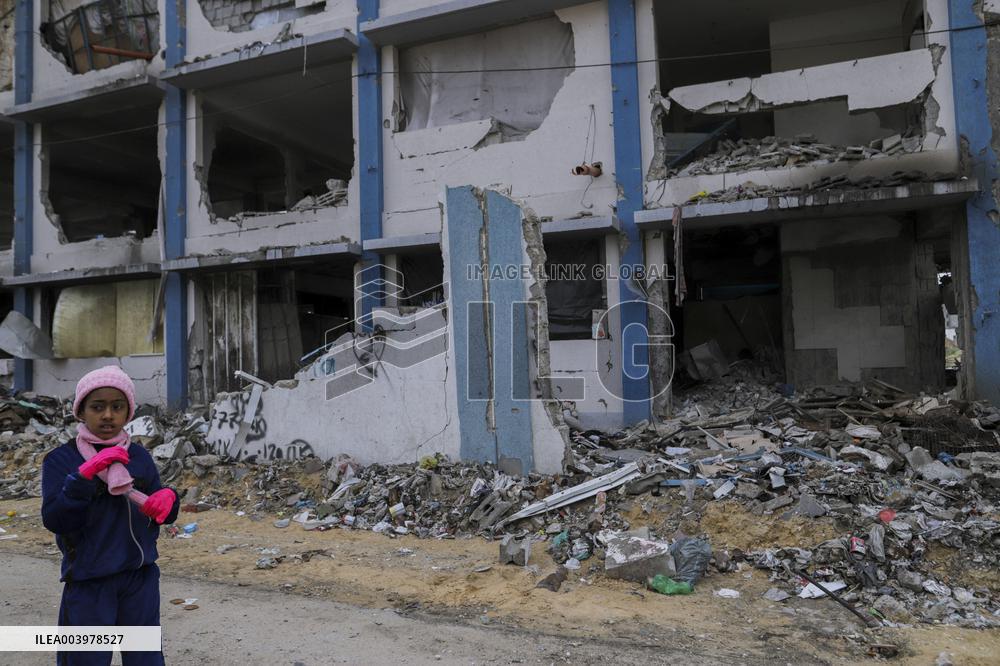Gaza Transformed Into Rubble-Strewn Wasteland After Israeli Attacks