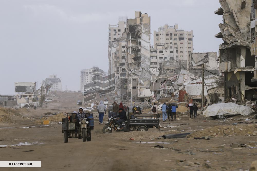 Gaza Transformed Into Rubble-Strewn Wasteland After Israeli Attacks