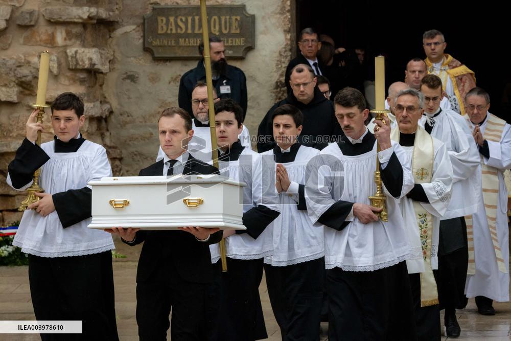 Funeral of Emile In Saint-Maximin-la-Sainte-Baume