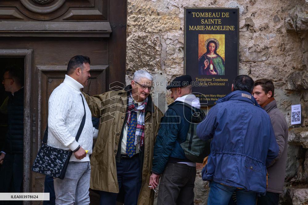 Funeral of Emile In Saint-Maximin-la-Sainte-Baume