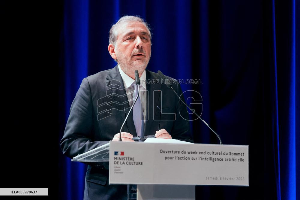 Rachida Dati visit the Summit for Action on Artificial Intelligence at the BNF - Paris AJ