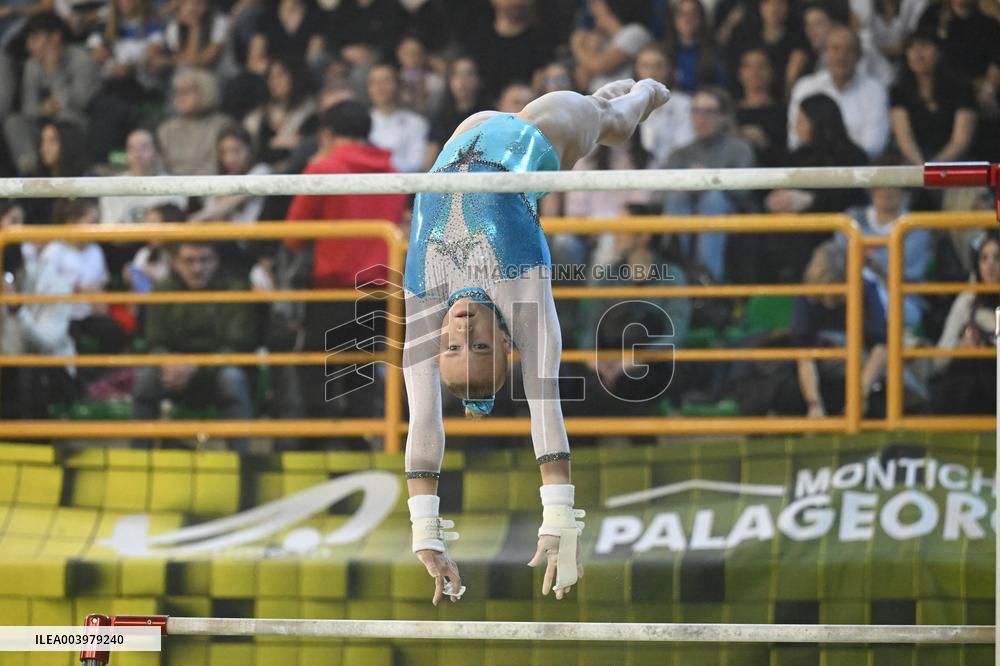 ALTRO - Ginnastica - Serie A Artistic Gymnastics