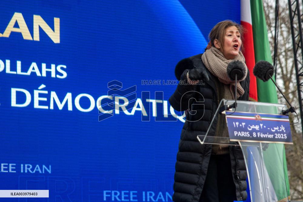A Rally For Freedom In Iran - Paris