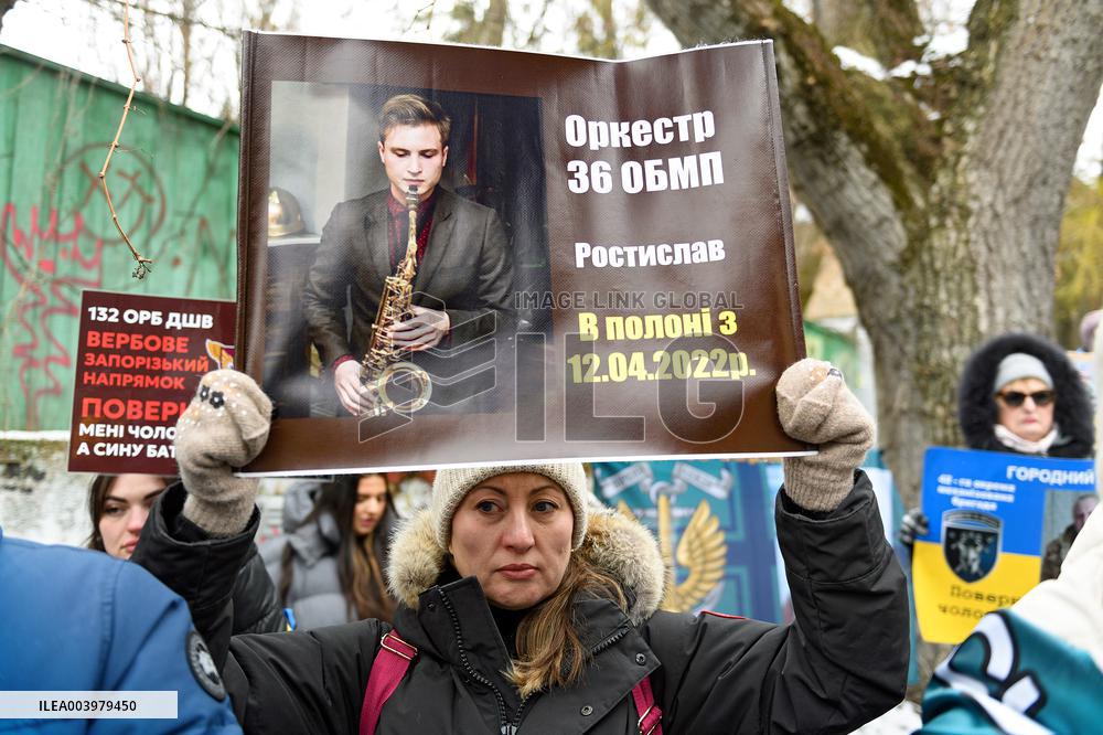 Rally outside Red Cross headquarters in Kyiv
