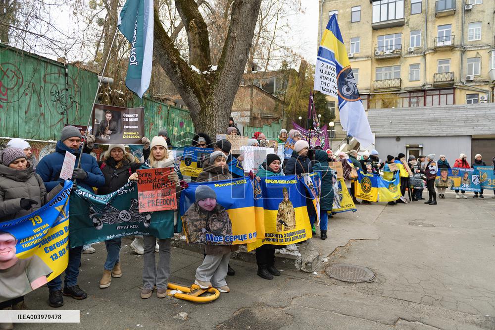 Rally outside Red Cross headquarters in Kyiv