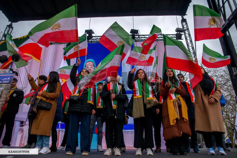 A Rally For Freedom In Iran - Paris