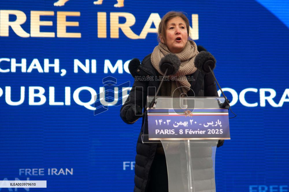 A Rally For Freedom In Iran - Paris