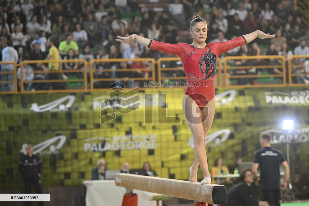 ALTRO - Ginnastica - Serie A Artistic Gymnastics