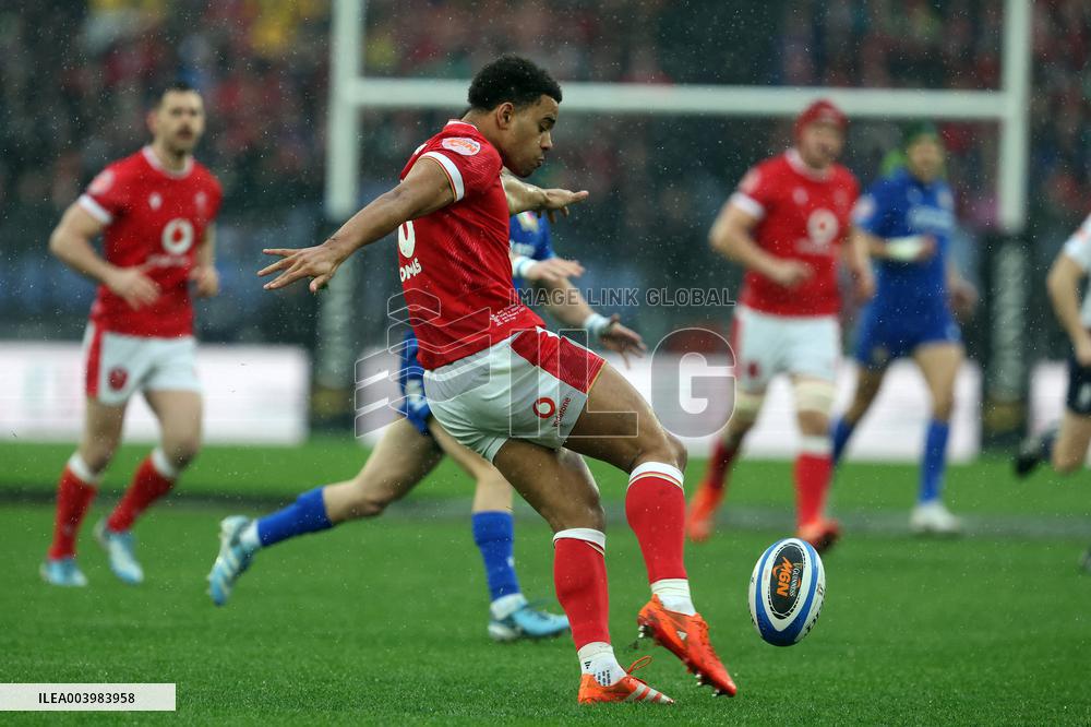 Rugby: Guinnes Six Nations 2025 - Italy vs Wales at Oympic stadium in Rome on 8th February, 2025