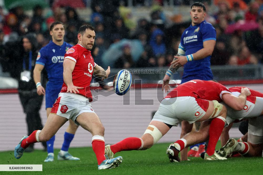 Rugby: Guinnes Six Nations 2025 - Italy vs Wales at Oympic stadium in Rome on 8th February, 2025