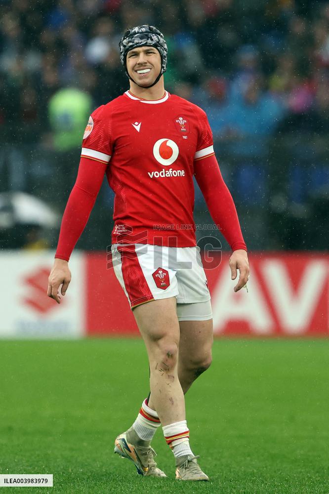 Rugby: Guinnes Six Nations 2025 - Italy vs Wales at Oympic stadium in Rome on 8th February, 2025