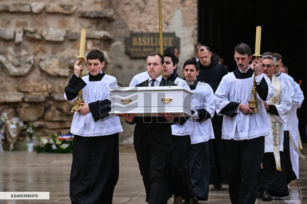 Funeral of Emile In Saint-Maximin-la-Sainte-Baume