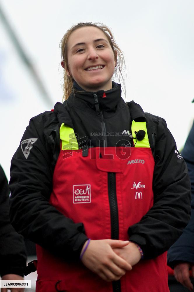 Violette Dorange, Youngest Ever Skipper Completes Vendee Globe