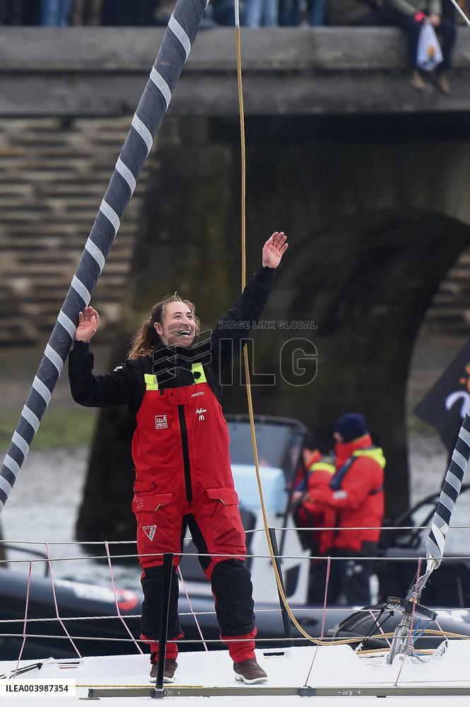 Violette Dorange, Youngest Ever Skipper Completes Vendee Globe