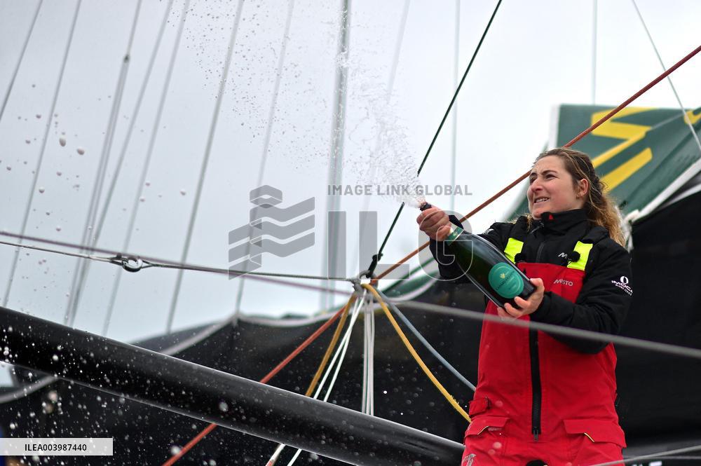Violette Dorange, Youngest Ever Skipper Completes Vendee Globe