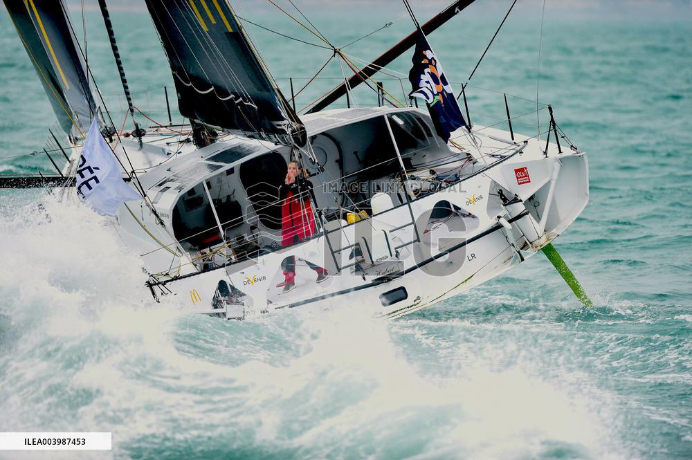 Violette Dorange, Youngest Ever Skipper Completes Vendee Globe