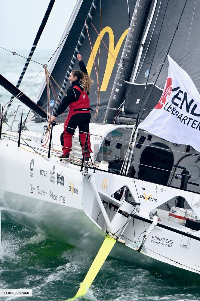 Violette Dorange, Youngest Ever Skipper Completes Vendee Globe