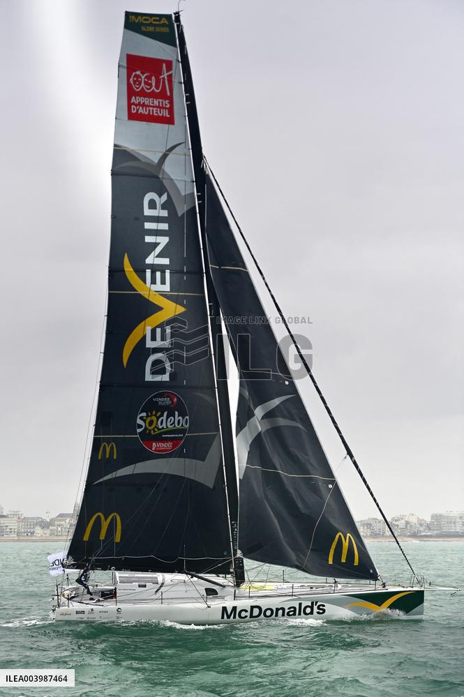 Violette Dorange, Youngest Ever Skipper Completes Vendee Globe