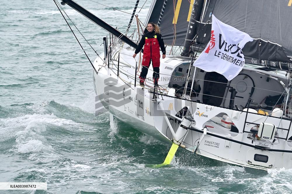 Violette Dorange, Youngest Ever Skipper Completes Vendee Globe