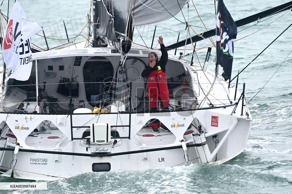 Violette Dorange, Youngest Ever Skipper Completes Vendee Globe