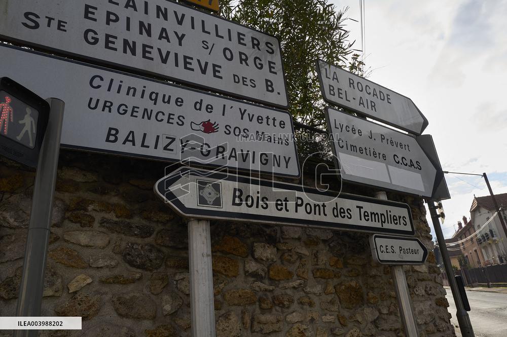 Pay Tribute To Louise, Schoolgirl Found Dead In A Wood - Essonne