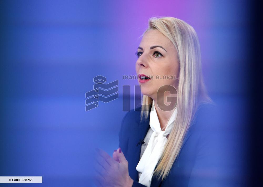 Edwige Diaz On Dimanche En Politique - Paris