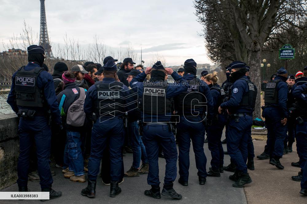 Rally Against The AI Summit - Paris