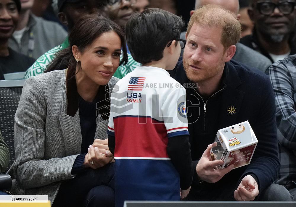 Duke Of Sussex Is Asked To Sign A Plastic Toy Of Himself - Vancouver