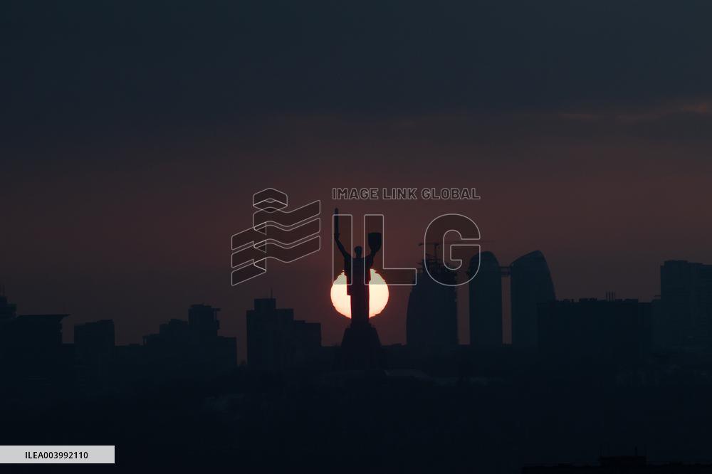 Sunset in Kyiv