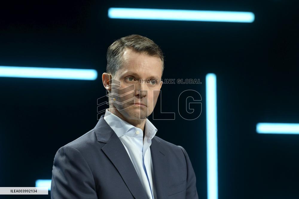 Nokia announced a leadership transition