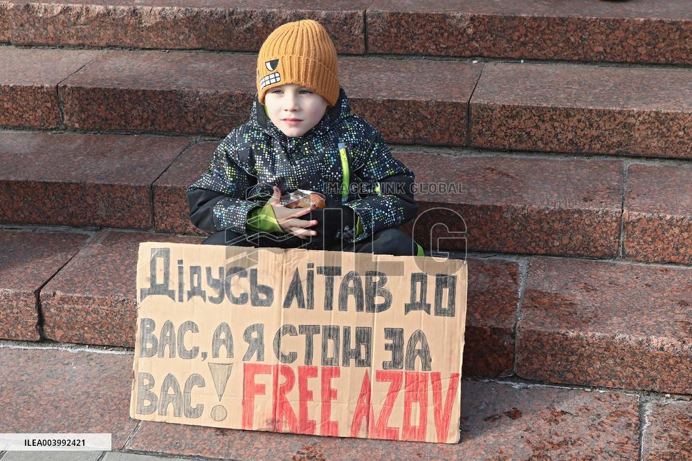 Rally in support of Ukrainian POWs in Kyiv
