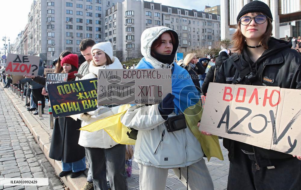 Rally in support of Ukrainian POWs in Kyiv