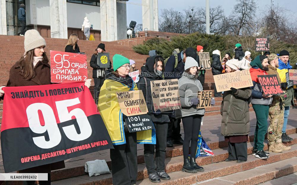 Rally in support of Ukrainian POWs in Kyiv