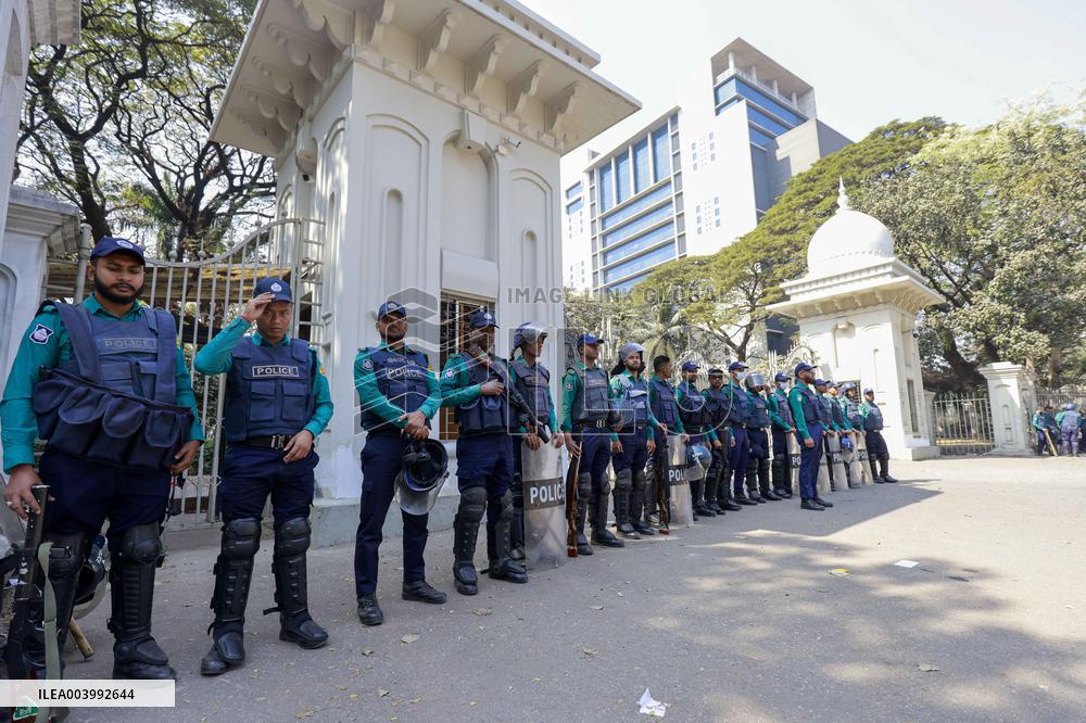 Security Tightened After Riots - Bangladesh
