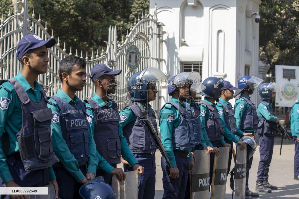 Security Tightened After Riots - Bangladesh