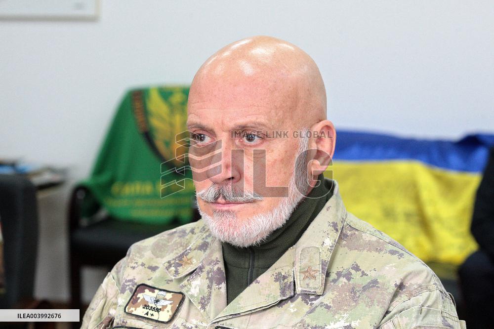 Admiral Giuseppe Cavo Dragone visits Ukraine