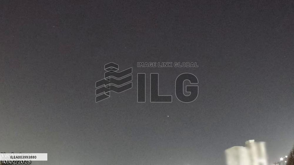 Chile: Meteor Spotted Streaking Over Viña Del Mar