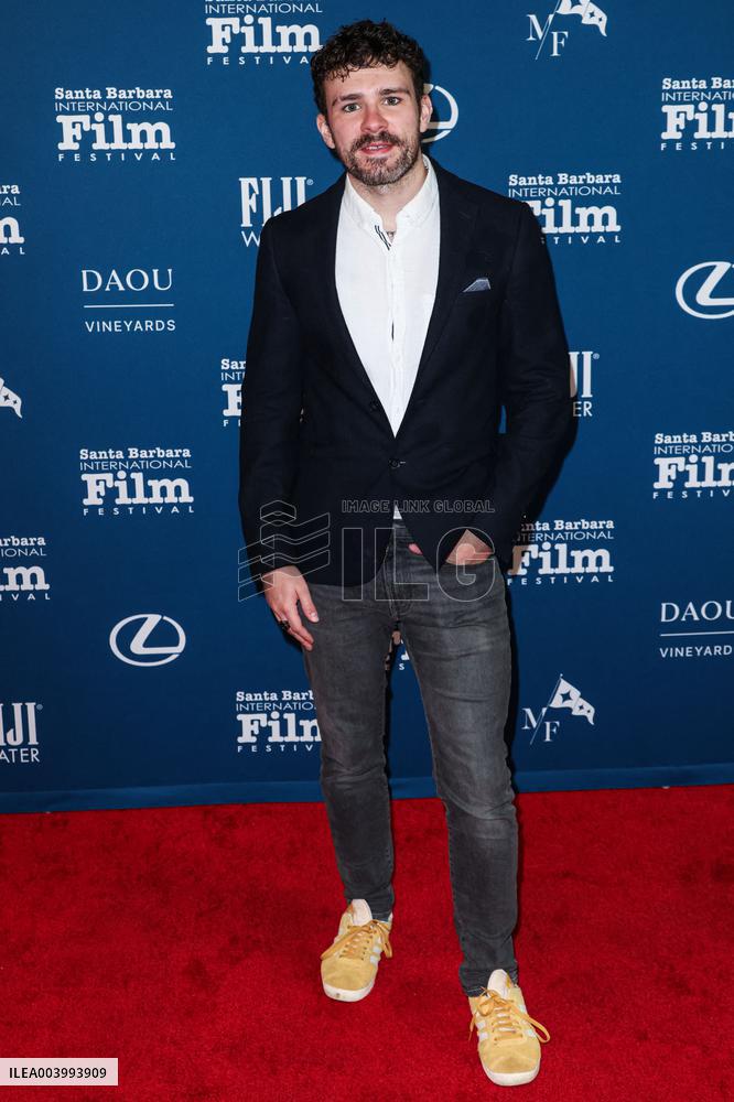 Santa Barbara - Red Carpet