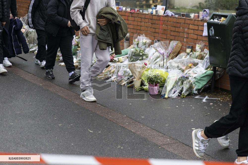 Tribute to Louise in Front of Her School - Epinay-Sur-Orge