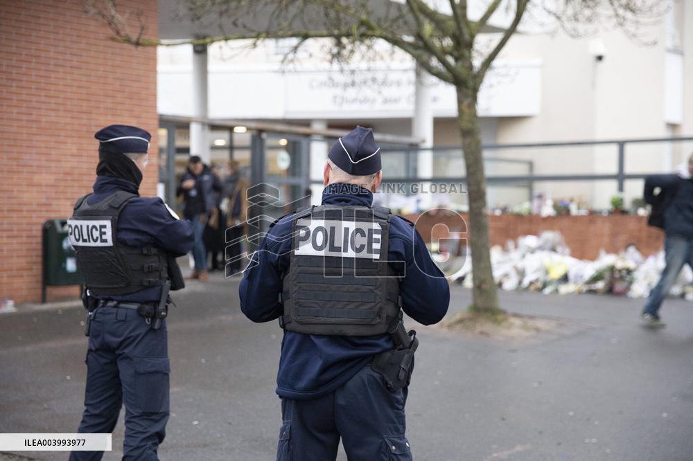 Tribute to Louise in Front of Her School - Epinay-Sur-Orge